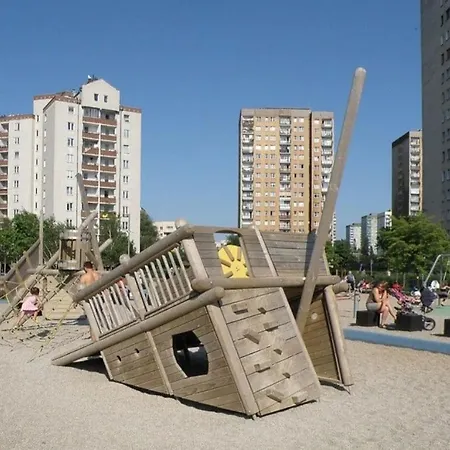 Trzy Wieze דירה ורשה